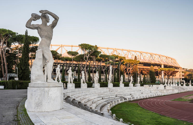 images/News_2021/dei-marmi-foro-italico-di-stadio-ad-alba-roma-79663914.jpg