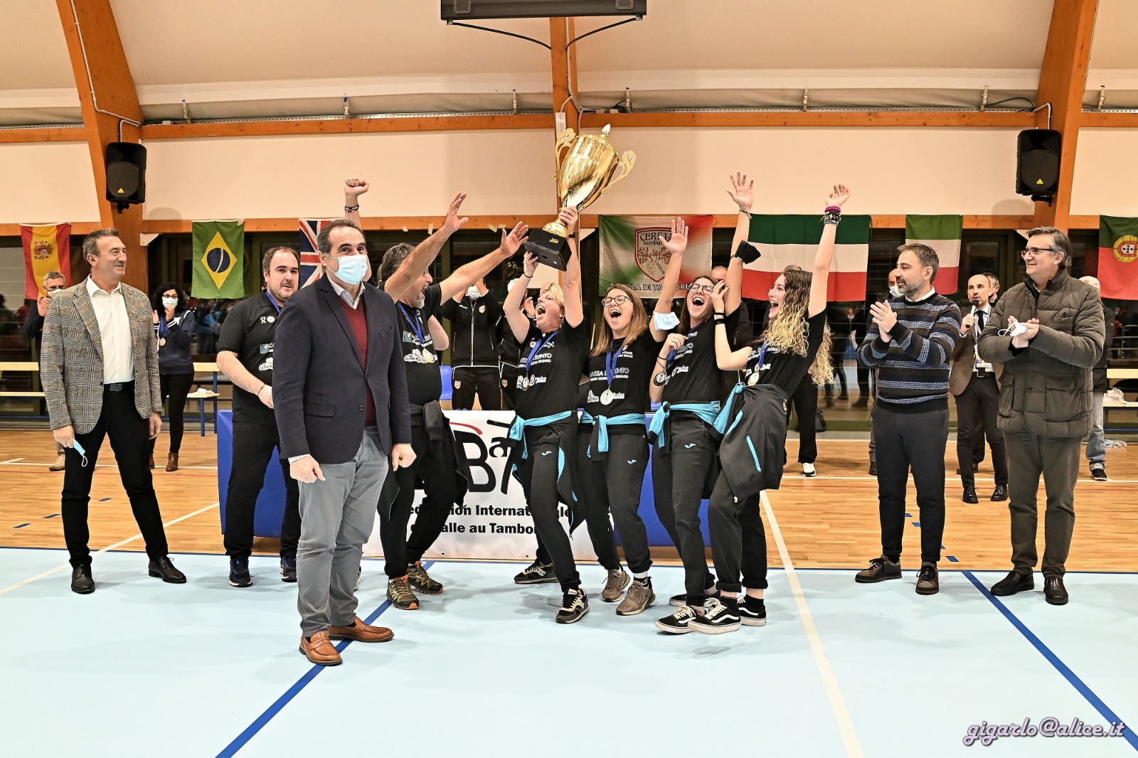 images/News_2021/FIBAT/coppa-europa-INDOOR-2021/PHOTO-2021-11-29-01-19-55.jpg