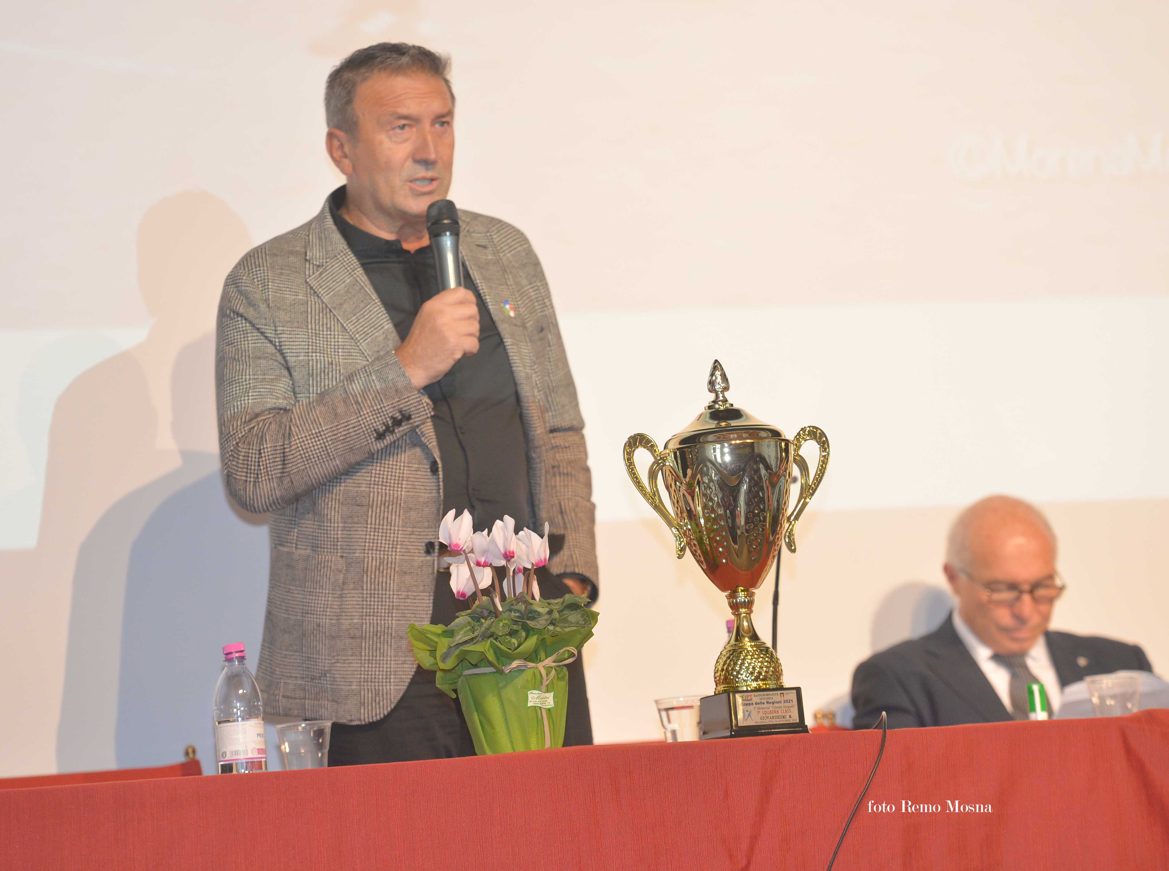 FACCHETTI EDOARDO presidente i foto MOSNA 5749