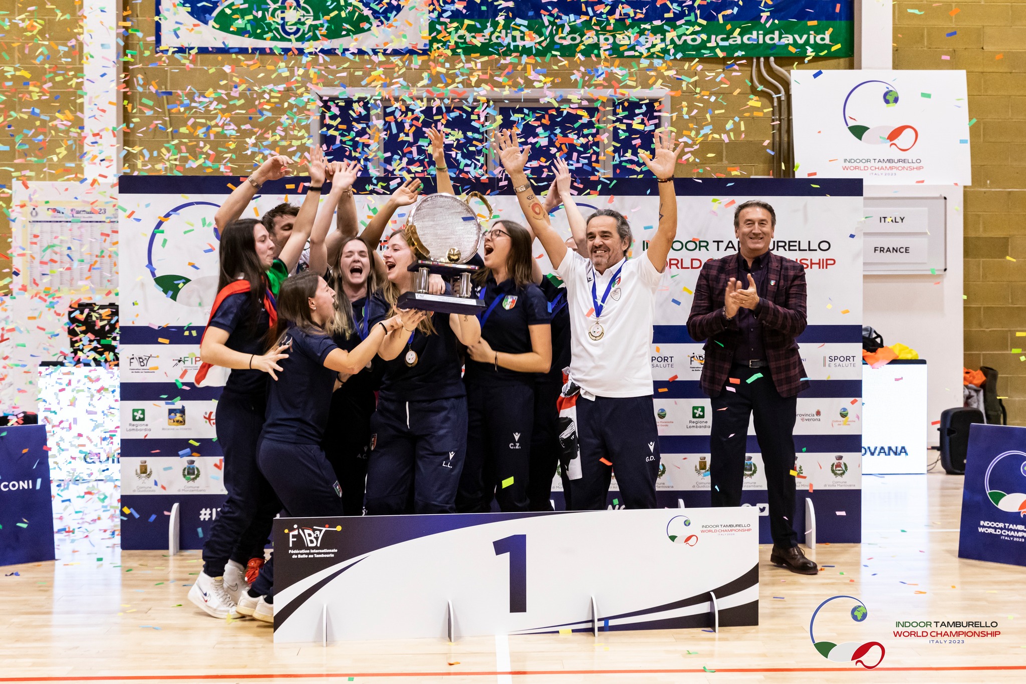 images/News_2023/FIBaT/Mondiale_INDOOR_2023/Italia-Femm-CampDelMondo_2023.jpg