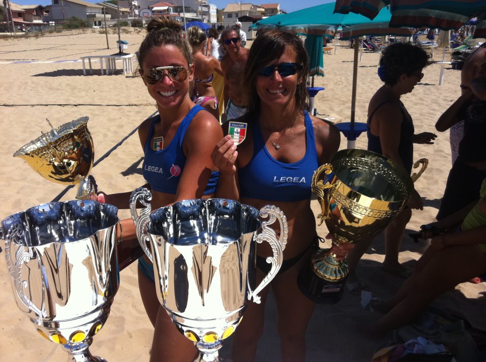 Tambeach_2012_a